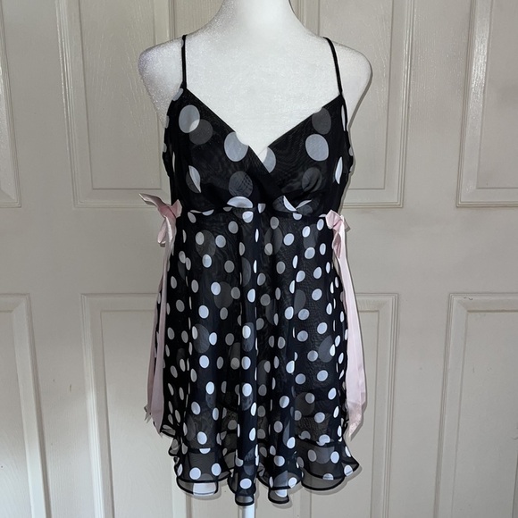 Fantasies By Morgan Taylor Black And White Dotted Pink Side Bow Chemise - Picture 1 of 6